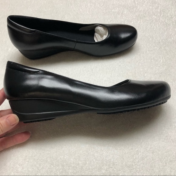 SlipLess Shoes - Not for sale